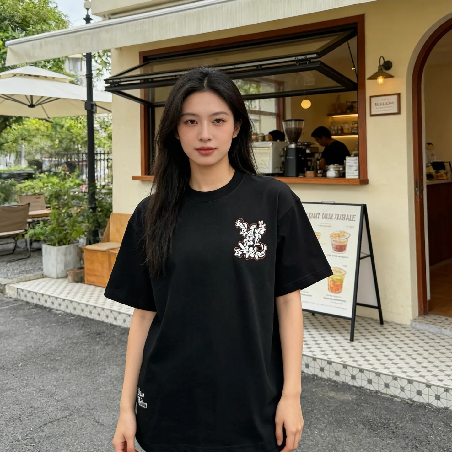 Louis Vuitton/Louis Vuitton floral embroidered short sleeves